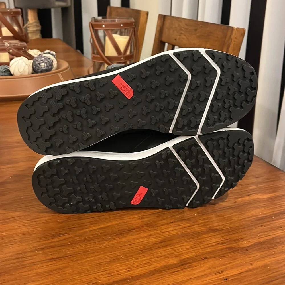 The North Face new without